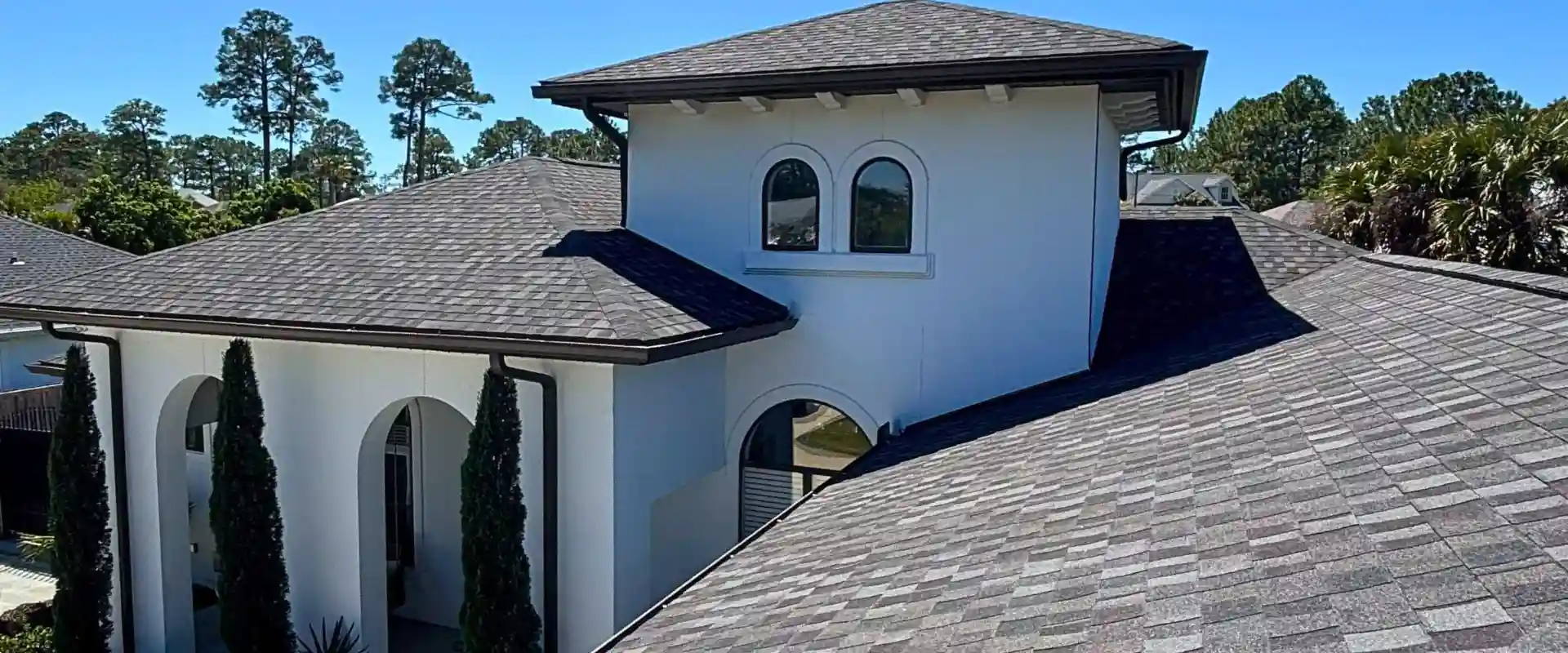 How to Know If You Need a Destin Roof Replacement Before Storm Season